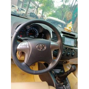 Toyota Fortuner
 2.5G 2014